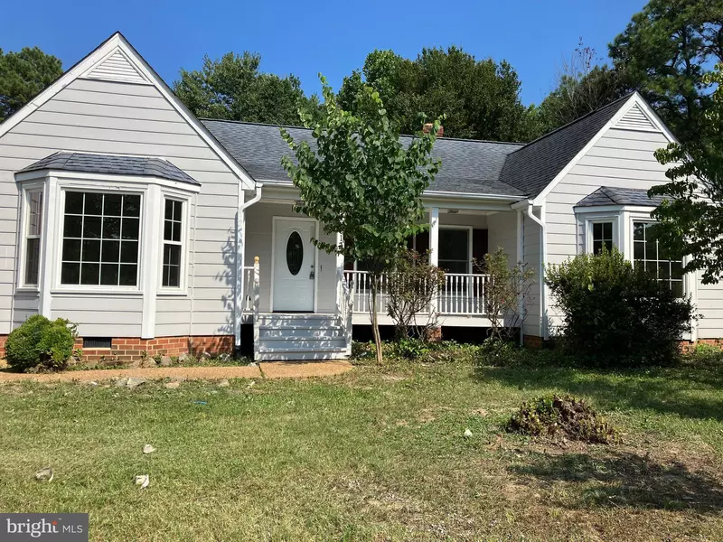 6613 GATELINE DR, North Chesterfield, VA 23224