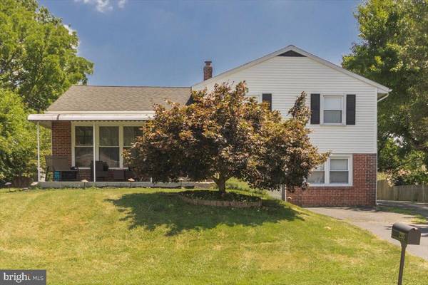 2235 E HELMS MNR, Boothwyn, PA 19061