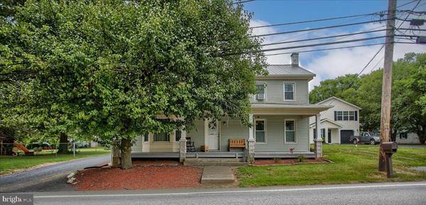 1716 MAIN ST, Mechanicsburg, PA 17055