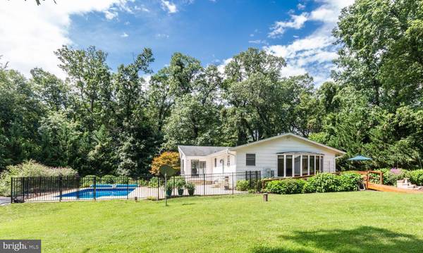 1225 WOODS RD, Westminster, MD 21158