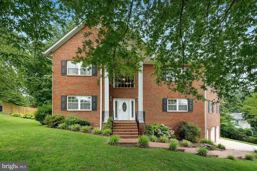 10004 TERRY ST, Fairfax, VA 22031