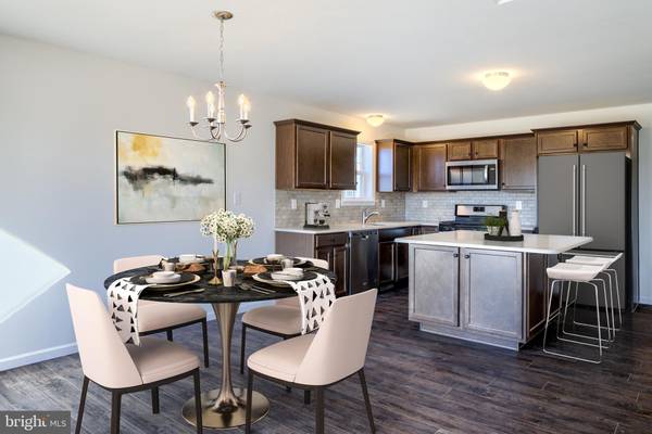 Mechanicsburg, PA 17050,122 SILVER CIRCLE #ANDREWS