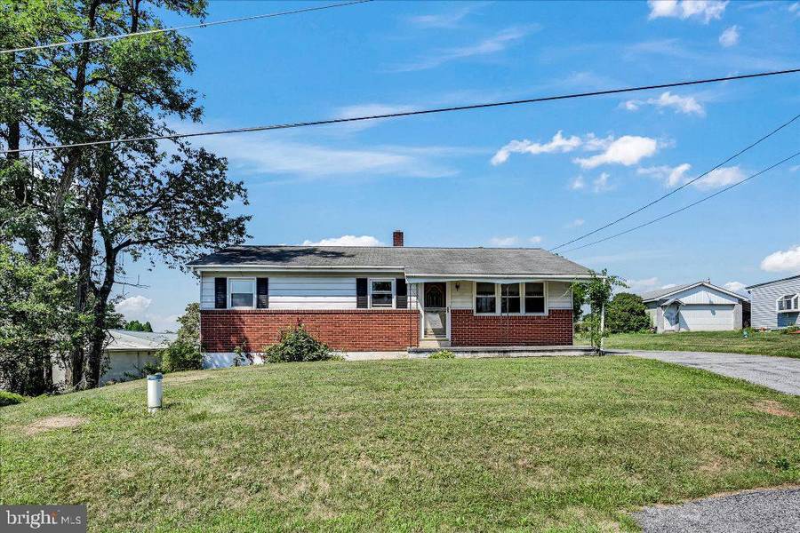 2781 STATE ROUTE 72, Jonestown, PA 17038