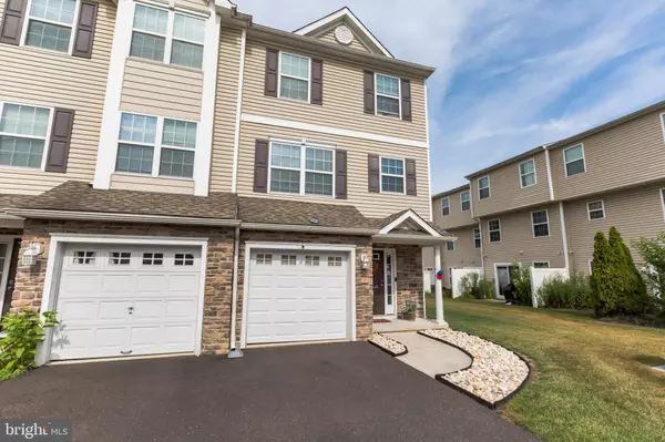 7 CENTER AVE, Mount Ephraim, NJ 08059