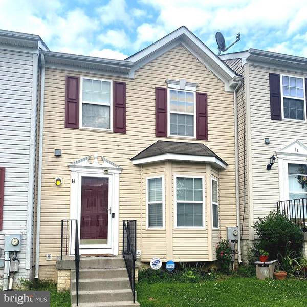 14 W CALABASH, Martinsburg, WV 25401