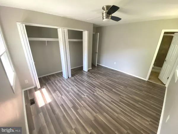 Willingboro, NJ 08046,19 ENDERLY LN