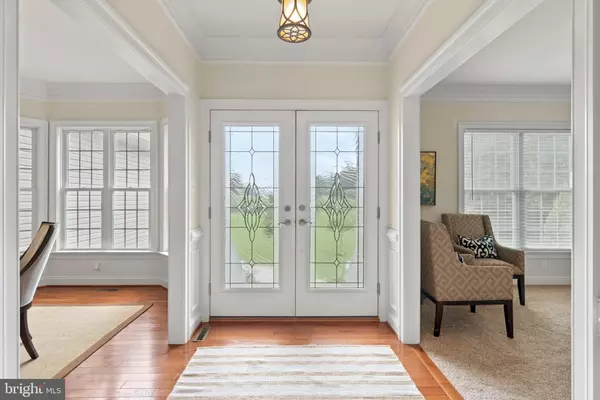 Deltaville, VA 23043,175 BLAND POINT RD RD