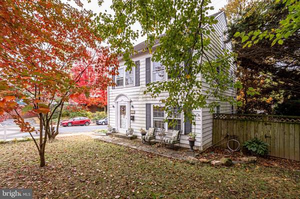 4326 CHERRY HILL RD, Arlington, VA 22207