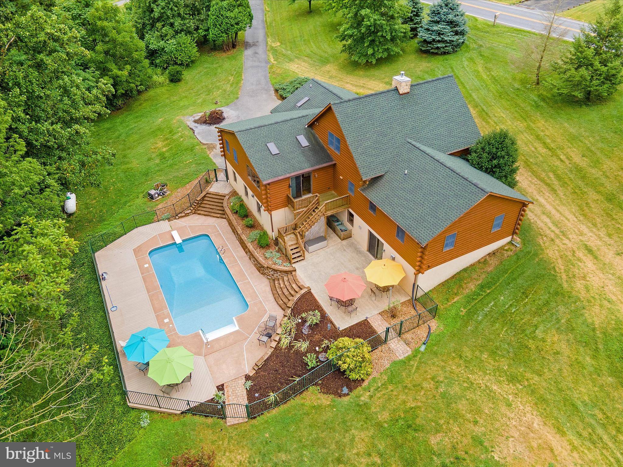 Mount Joy, PA 17552,1949 MILTON GROVE RD