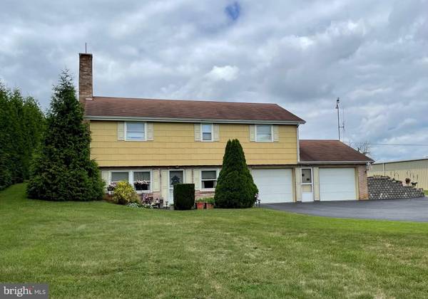 88 PEANUT DR, Hanover, PA 17331