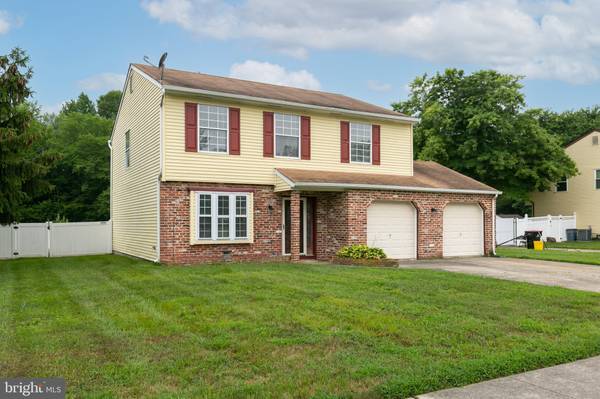 15 FRASER RD, Blackwood, NJ 08012