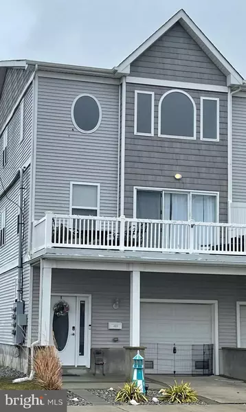 4101 HUDSON AVE, Wildwood, NJ 08260