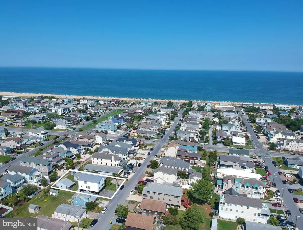 Bethany Beach, DE 19930,215 THIRD STREET