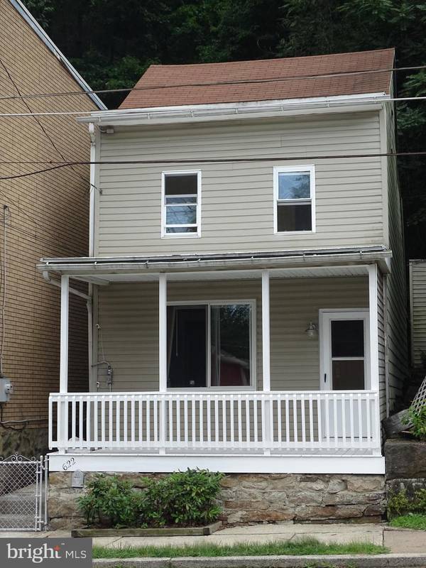 622 W BACON ST, Pottsville, PA 17901