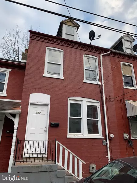 357 BEAVER ST, Lancaster, PA 17603