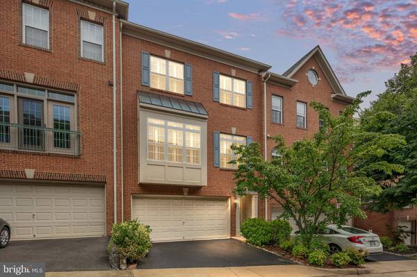 434 CLAYTON LN, Alexandria, VA 22304