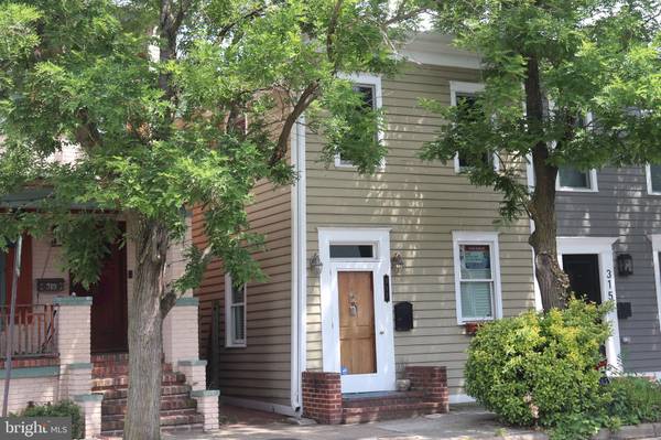 317 N ALFRED ST, Alexandria, VA 22314