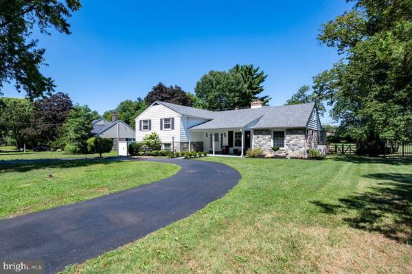 1935 STONE RIDGE LN, Villanova, PA 19085