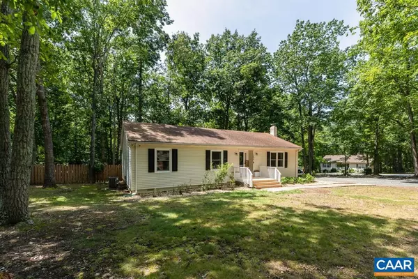 Palmyra, VA 22963,586 JEFFERSON DR