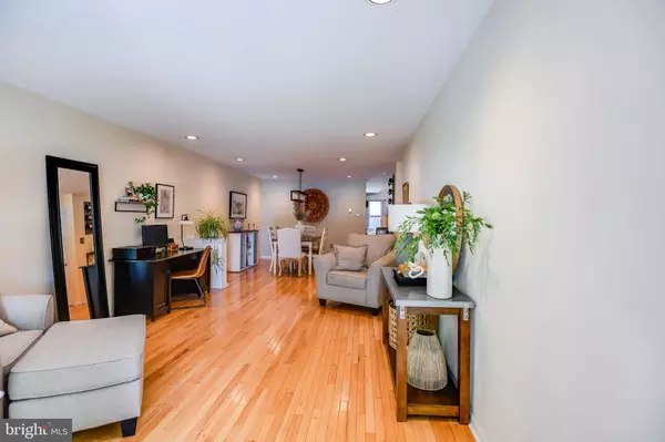 Evesham, NJ 08053,111 HEARTHSTONE