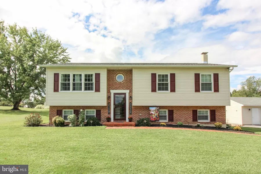 349 APPLETREE LN, Woodstock, VA 22664