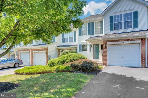 203 RED ROCK CIR, Royersford, PA 19468