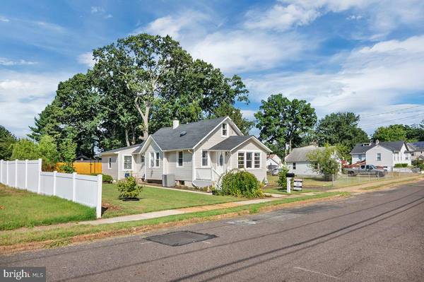 411 HILL AVE, Runnemede, NJ 08078