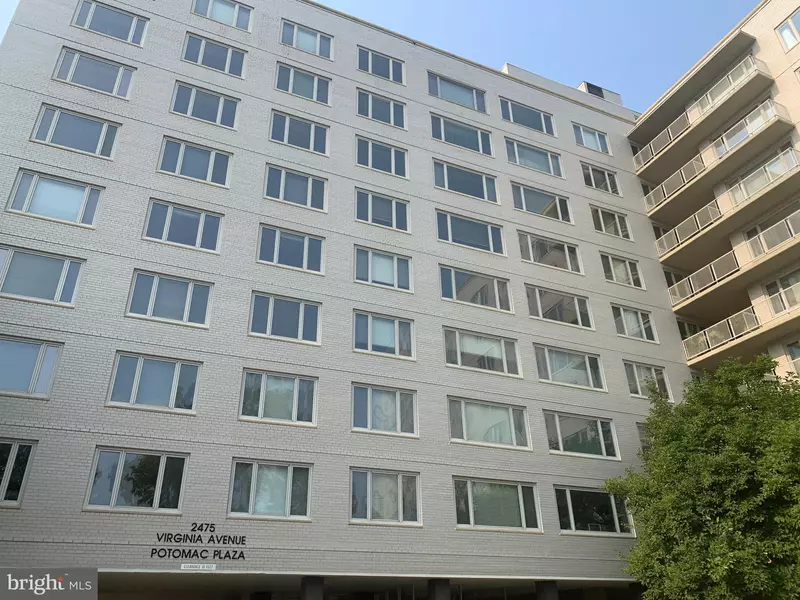 2475 VIRGINIA AVE NW, Washington, DC 20037