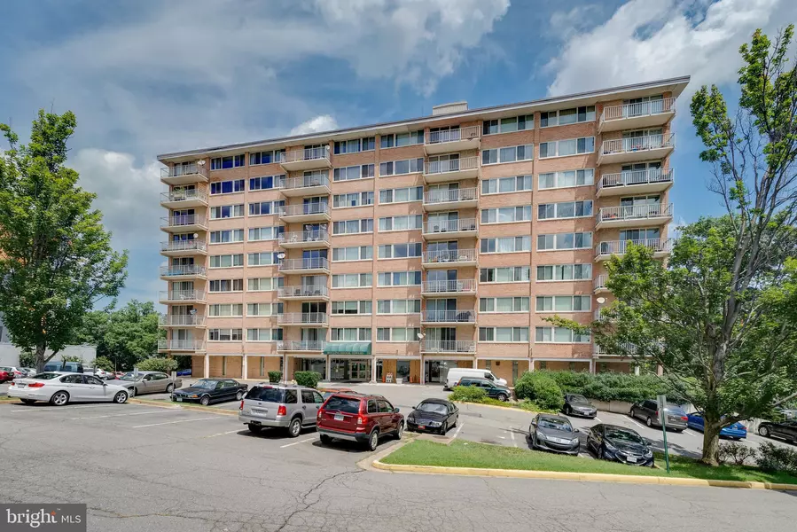 4520 KING ST #506, Alexandria, VA 22302