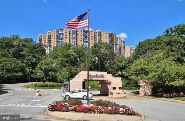 5904 MOUNT EAGLE DR #1610, Alexandria, VA 22303