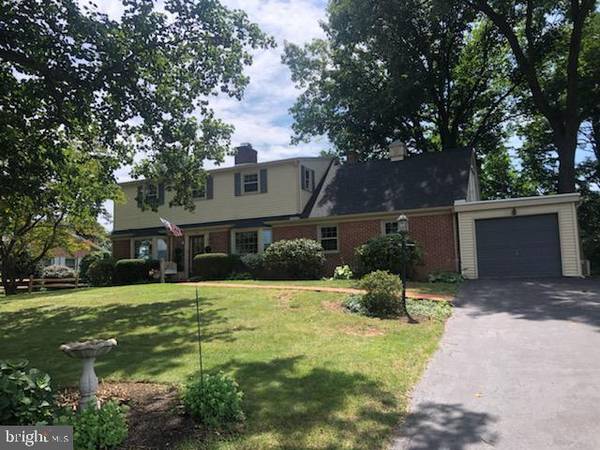 1248 CHERRY TREE LN, Chambersburg, PA 17202