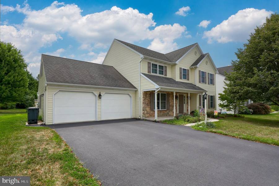 44 OLDE FORGE DR, Elizabethtown, PA 17022