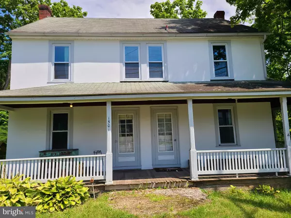 Perkiomenville, PA 18074,1501 N GRAVEL PIKE