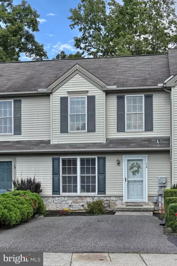 Enola, PA 17025,12 WOODMYRE LN