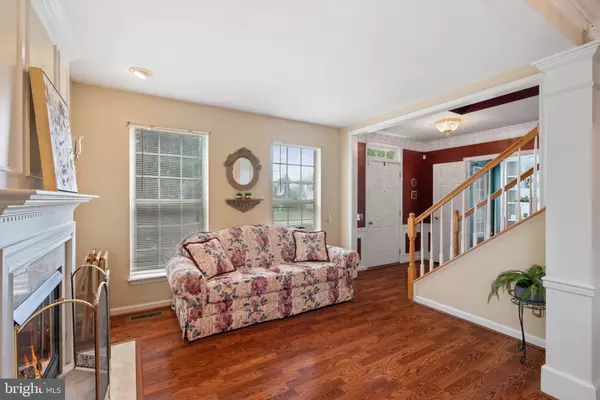 Woodbridge, VA 22193,14878 GERANIUM CT