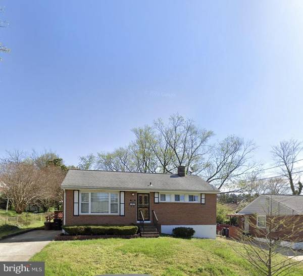 4705 COOPER LN, Hyattsville, MD 20784