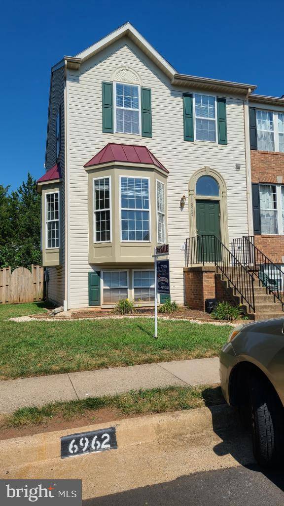 6962 MANAHOAC PL, Gainesville, VA 20155