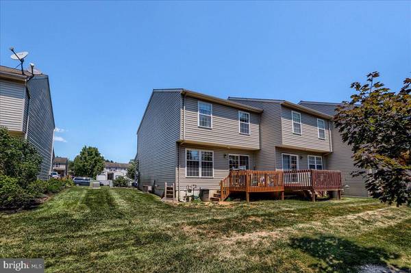 Mount Joy, PA 17552,344 DEERFIELD DR