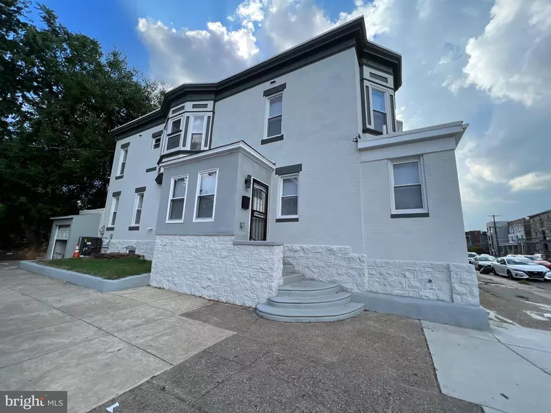 1352 S 52ND ST, Philadelphia, PA 19143