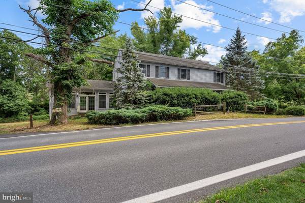 1567 BRACKENVILLE RD, Hockessin, DE 19707