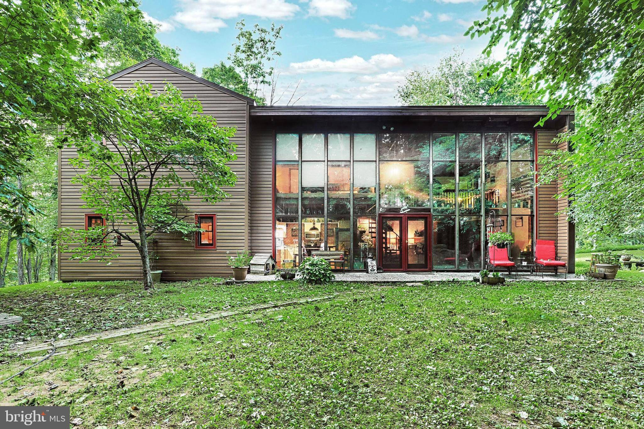 650 HESS FARM RD, Dallastown, PA 17313