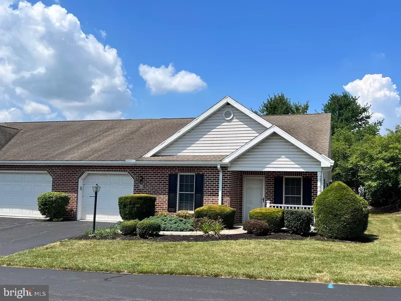 72 CREEK BANK DR, Mechanicsburg, PA 17050