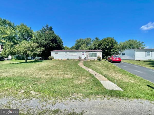 10579 MAPLETON RD, Shippensburg, PA 17257