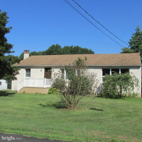 463 NOBLE RD, Christiana, PA 17509