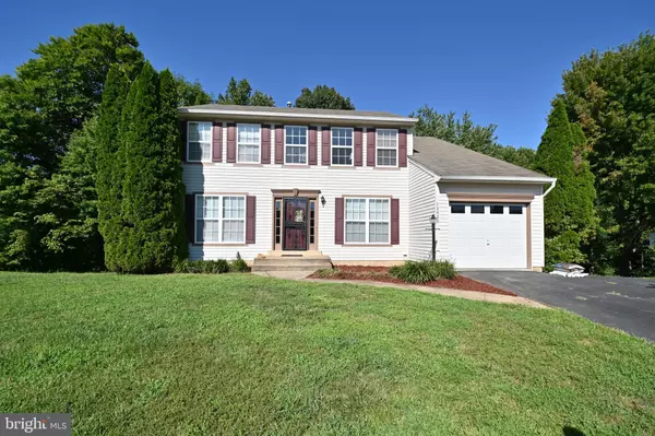 13823 REGAL CT, Woodbridge, VA 22193