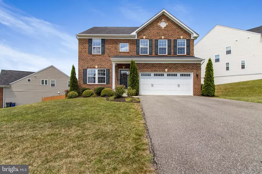 3214 FLEDGLING CIR, Woodbridge, VA 22193