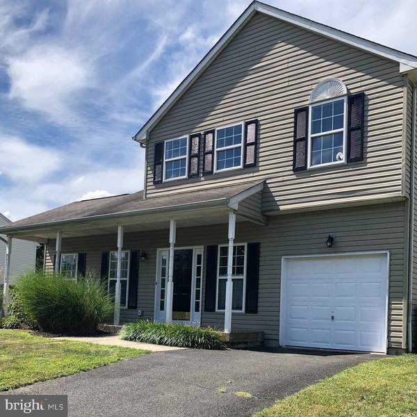 Gilbertsville, PA 19525,35 LOIS LN