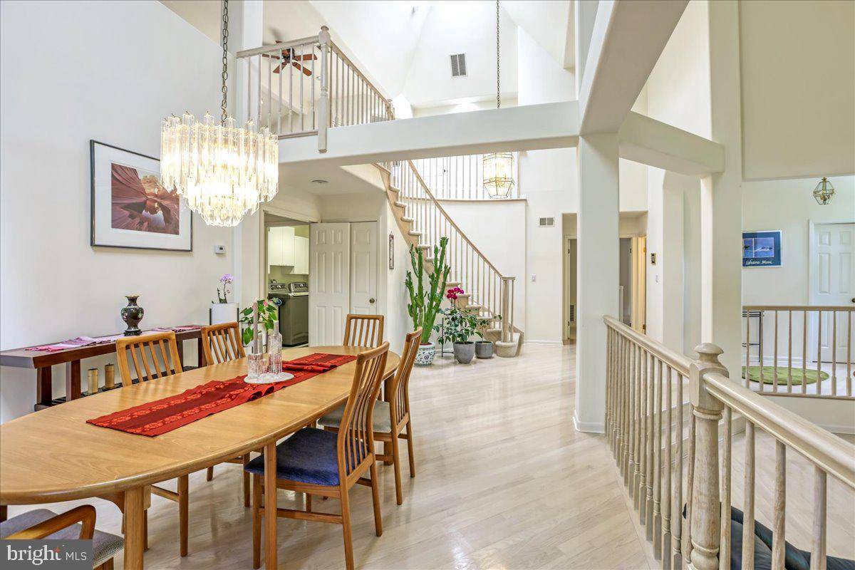 Princeton, NJ 08540,283 SAYRE DR