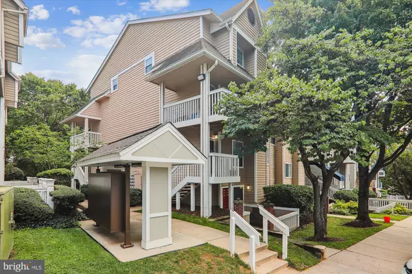 North Bethesda, MD 20852,5804 INMAN PARK CIR #210