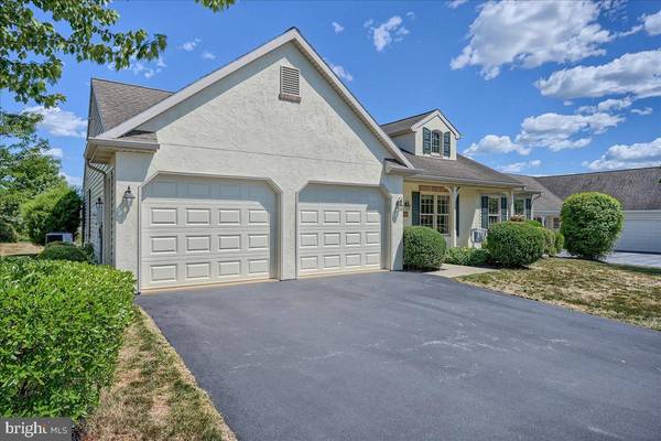 420 ROSEWOOD DR, Manheim, PA 17545